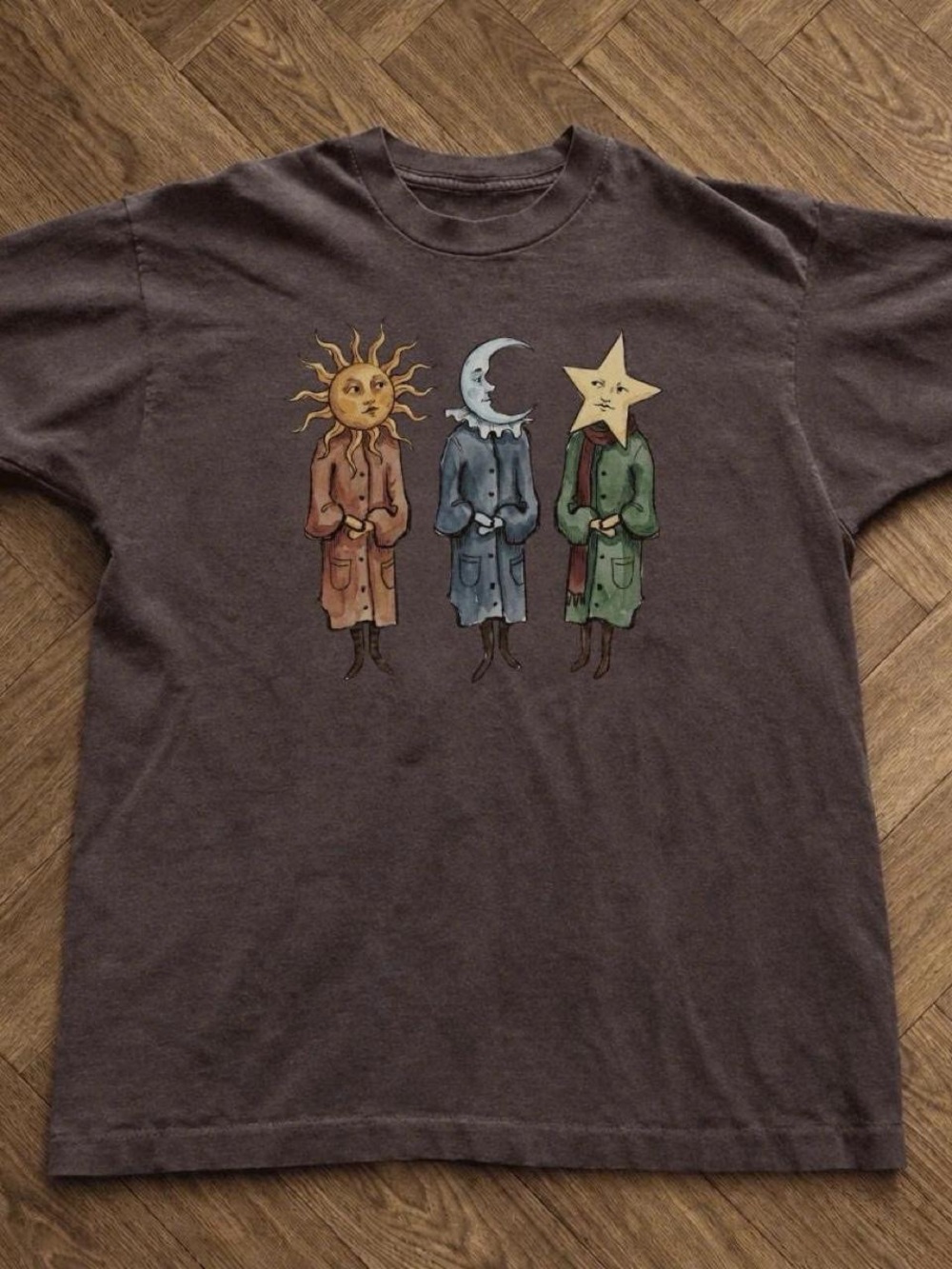 Gildan Dark Chocolate Sun Moon Star Graphic Tee